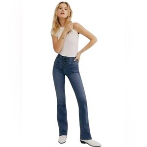 Trendy Boot Cut Jeans (Eva)